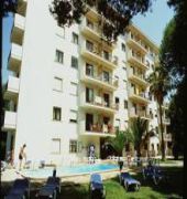 Cabot Tres Torres Apartment
